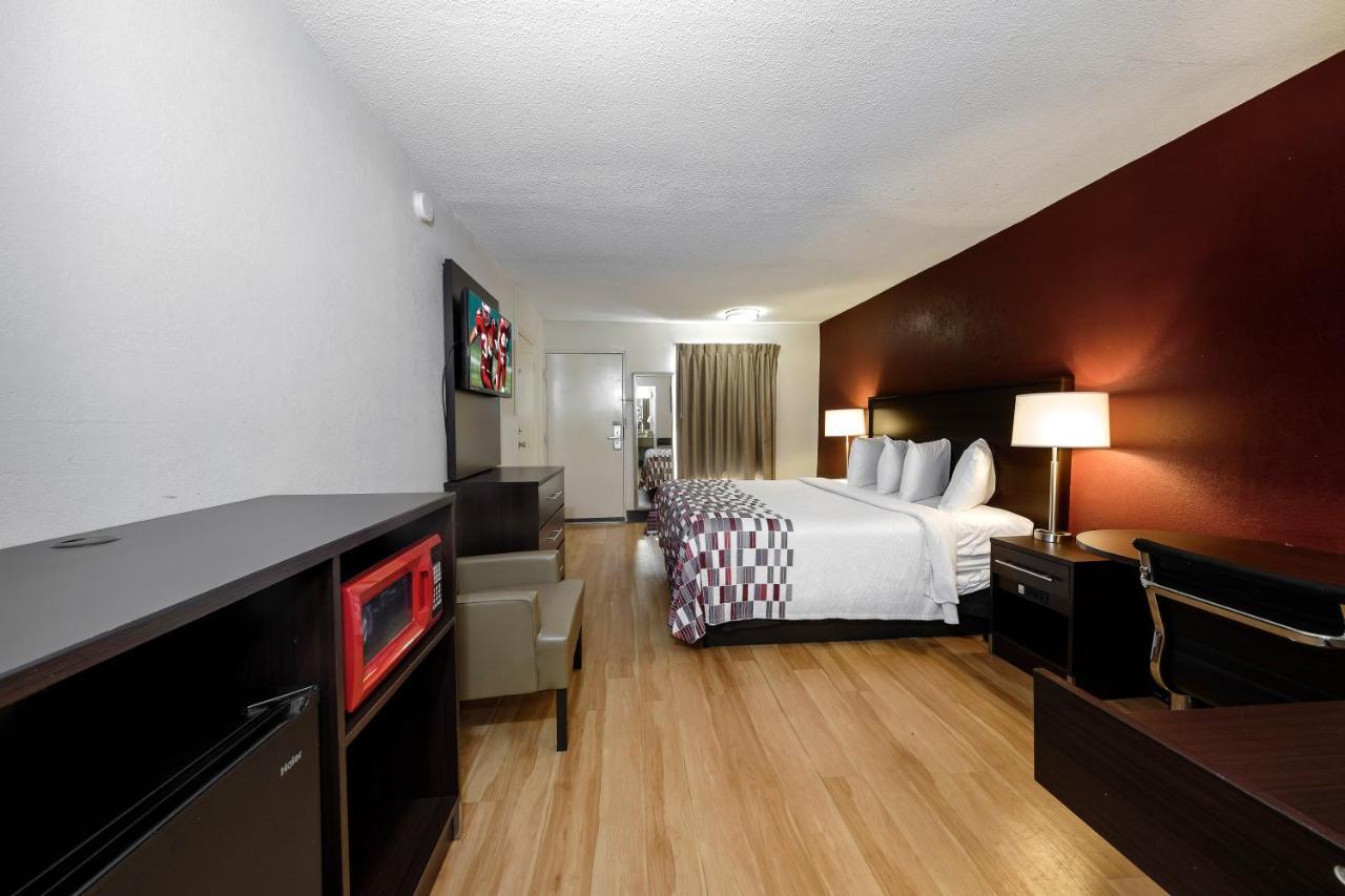 Red Roof Inn Atlanta - Suwanee/Mall Of Georgia Eksteriør billede