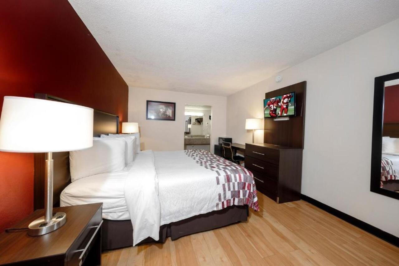 Red Roof Inn Atlanta - Suwanee/Mall Of Georgia Eksteriør billede